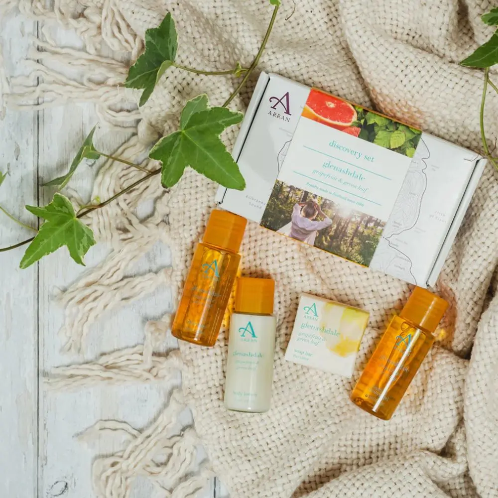 Arran Glenashdale Discovery Gift Set with grapefruit and green leaf mini collection